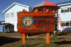Colegio de Profesores dejó en “la estacada” a funcionarias del Jardín Infantil Gabriela Mistral