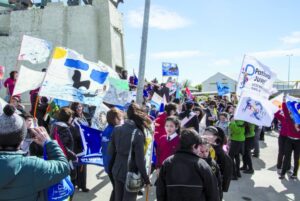 Gran banderazo al Estrecho dio inicio a las celebraciones del Día del Patrimonio Regional