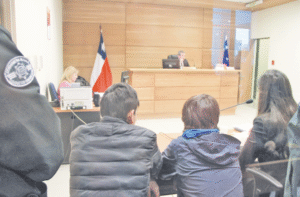 Adolescentes condenados por robar y dañar parroquia
