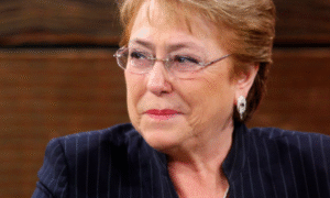 Bachelet admite duro golpe: Gobierno revisará su responsabilidad en derrota municipal