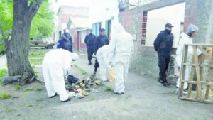 Asesinan y entierran a hombre  en el patio de su vivienda