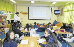Innovador programa conectará a estudiantes rurales magallánicos con el mundo
