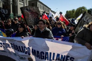 “El Gobierno lo único que hace  es apagar el fuego con bencina”