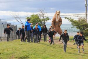 Niños disfrutaron de visita guiada por el Parque María Behety
