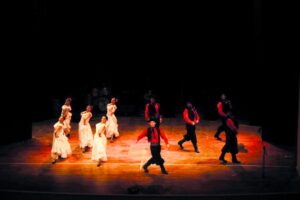 Conjunto folklórico  “El Legado” alista su gala en el Teatro Municipal