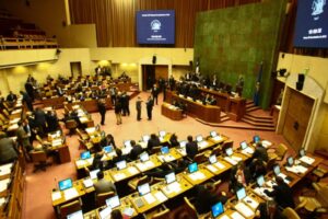 Cámara aprueba proyecto que permite la elección directa de intendentes