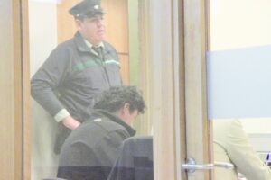 Conductor reincidente por ebriedad  fue detenido tras chocar otro vehículo