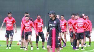 “La Roja”sale a enfrentar hoy al mejor Uruguay
