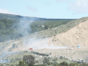 Cuatro horas trabajó Bomberos para extinguir incendio en Vertedero Municipal