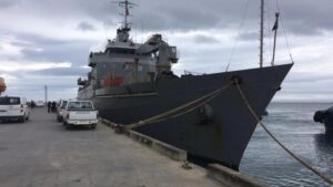 Buque Aquiles zarpó ayer rumbo a la Antártica