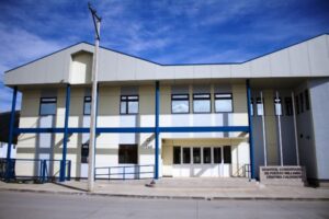 Hospital de Puerto Williams desarrolla taller de  telar para usuarios y funcionarios de la comuna