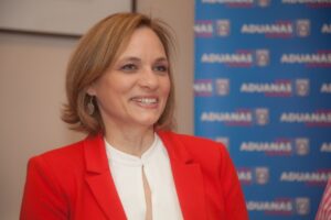 “Primero el programa  y después el candidato”