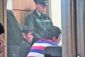 Dos sujetos fueron detenidos por  asaltar y golpear a un transeúnte