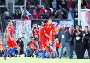 El campeón de América derrotó 3-1 a Uruguay y tiene derecho a soñar con Rusia