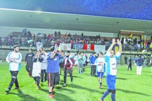 Anoche se realizó el banderazo para la selección de la “18”, con miras a la final de mañana