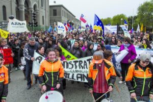 Multitudinaria marcha de NO+AFP reunió a más de 1.200 personas en Punta Arenas
