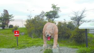 Parque Jurásico del parque municipal necesita urgentes reparaciones