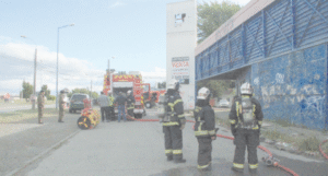Nuevamente incendio intencional obligó a Bomberos a concurrir a galpones de ex Sodimac