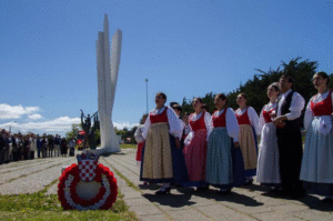 Los últimos inmigrantes croatas recibieron un emotivo homenaje de su colectividad