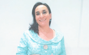 Directora de Cequa reconocida entre las 100 mujeres líderes del año