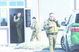 Delincuente sustrajo un pastel desde local  que había sido blanco de robo hace tres días
