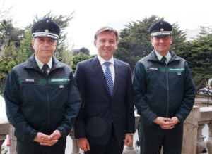 Nuevo director regional de Gendarmería se reunió con el alcalde Radonich