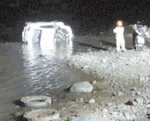 Cabo de Ejército salvó milagrosamente luego de volcar y caer con su vehículo a las aguas del Canal Señoret