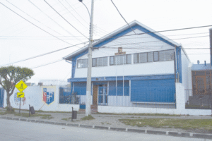 Secretaria de colegio formalizada por apropiarse de $ 12 millones