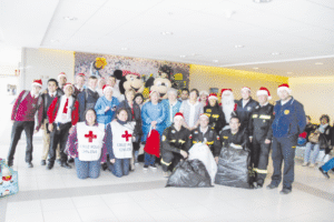 500 regalos entregaron bomberos de la Séptima Compañía