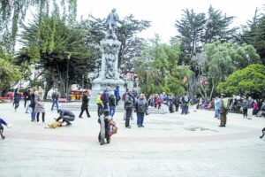 Cuatro mil turistas arribaron ayer a Punta Arenas