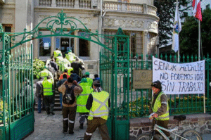 72 trabajadores de Áreas Verdes quedaron cesantes