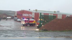 Emergencia en fábrica de ladrillos  movilizó a personal de Bomberos