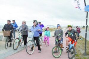Tramo de ciclovía Costanera del Estrecho  recibió ayer a sus primeros ciclistas