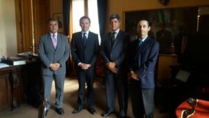 Profesionales y técnicos del municipio abordaron con el alcalde temas de políticas de recursos humanos