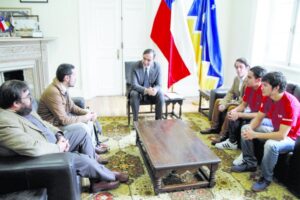 Nobeles Australes viajan a Europa a filmar la ruta de Magallanes