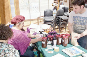 Agricultores regionales ofrecerán mermeladas en el Festival de la Esquila
