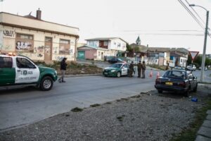 Investigan a cuatro menores por robo e intento de incendio de colectivo