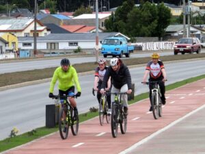 Avanza construcción de la ciclovía, desde Club Hípico hacia Avenida Bulnes