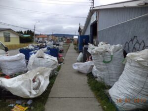 Seremi de Salud prohíbe  el funcionamiento de  empresa de reciclaje