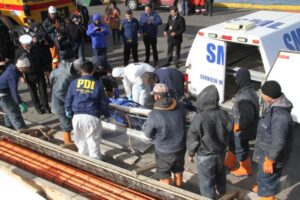 Trasladan en congeladora de barco  a capitán fallecido hace once días