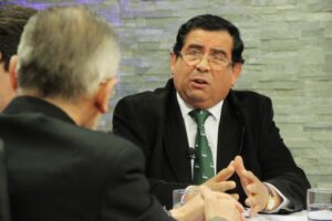 Critican término de cobro de reposición eléctrica
