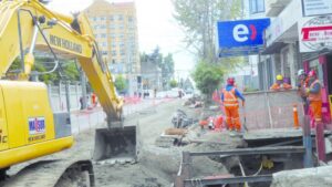 Setenta por ciento de avance registran trabajos en la calle Lautaro Navarro