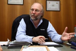 Jorge Guic: “La idea es que como sociedad no terminemos nosotros entre rejas y alambres, eso es para los delincuentes”