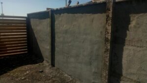 Denuncian a constructora por la no entrega de 60 viviendas