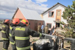 Joven sufre quemaduras al intentar  apagar fuego en su domicilio