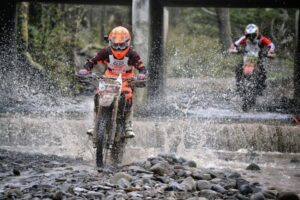 Más de 100 corredores fueron protagonista de  la sexta fecha del Enduro en Torres del Payne