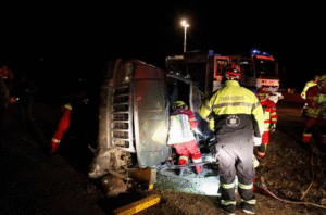 A la Fiscalía se entregó conductor fugado tras protagonizar grave accidente en la ruta