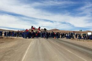 Negociación por huelga en minera Escondida se retrasa al menos hasta el sábado