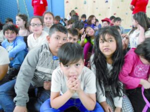 Un centenar de menores participó en inauguración del Centro de Cuidados para Niños y Niñas