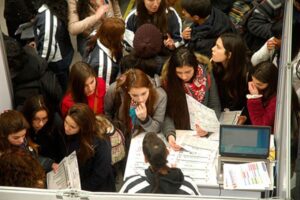 Un total de 94 mil estudiantes contarán con gratuidad  este 2017
